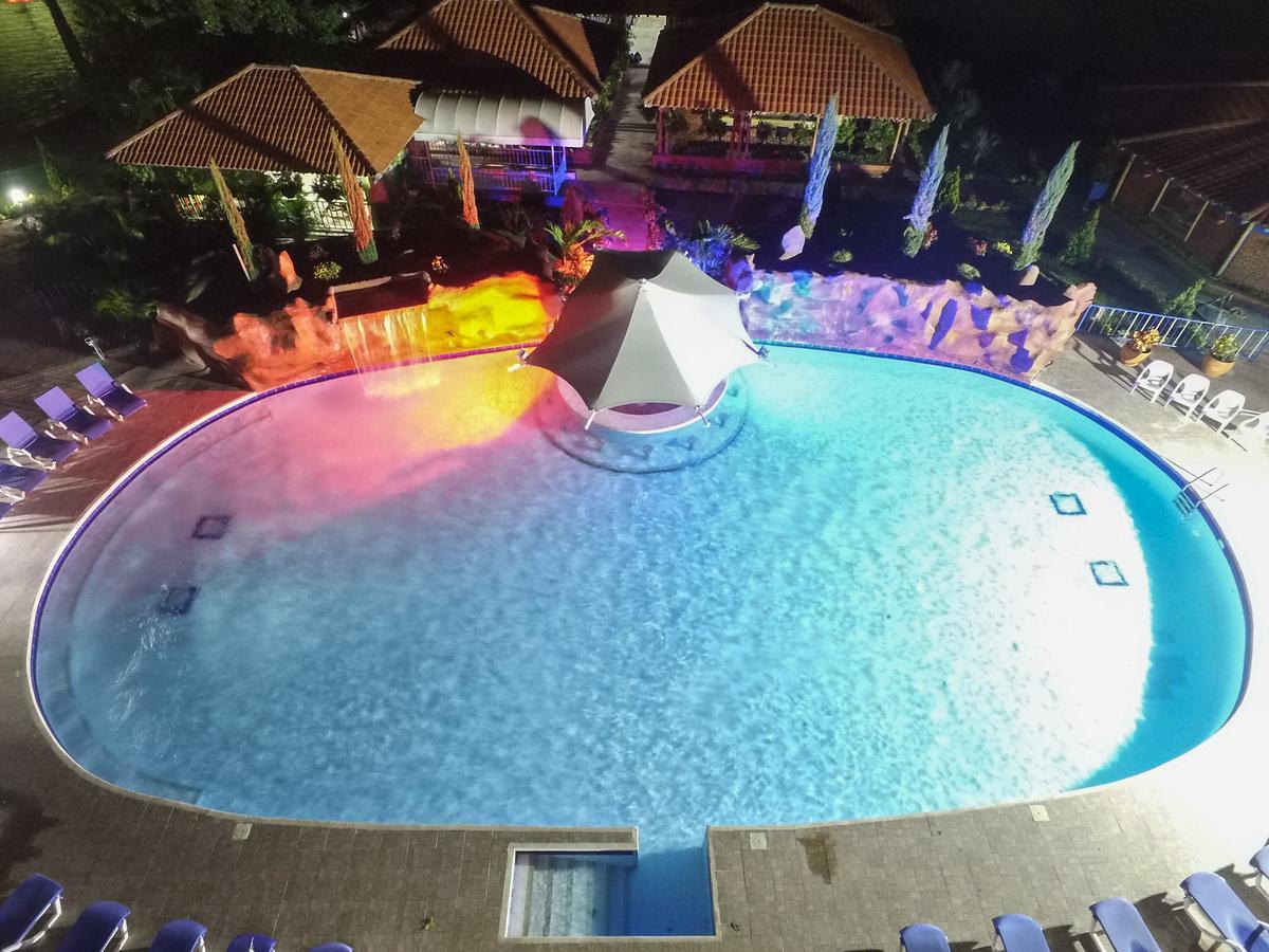 Yumbo Hotel Campestre Tardes Calenas المظهر الخارجي الصورة